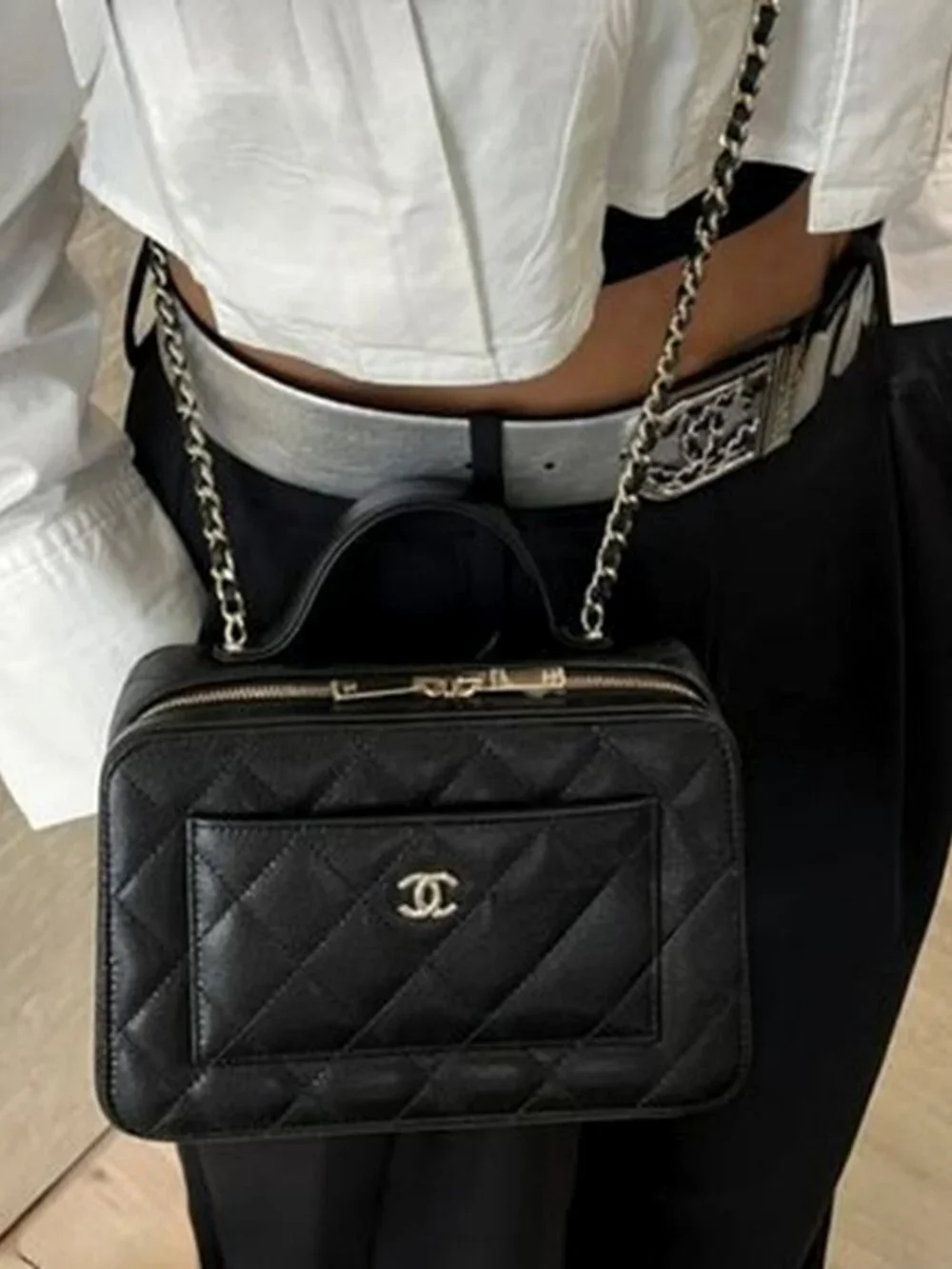 Chanel Vanity with Chain – Black Caviar, Gold Hardware – 25B – NWT